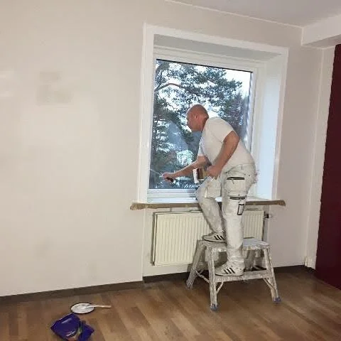 Villa i Nynäshavsbad där invändig renovering utförts rum för rum
